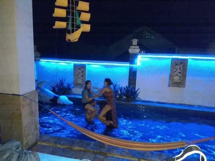 Sunrise Backpacker Vandrarhem Nusa Dua  Exteriör bild